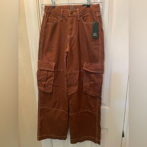 Wild Fable Mid-Rise Women’s Chocolate Brown Cargo Pants